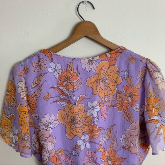 [ASTR the Label] Lavender Purple & Orange Floral Print Short Sleeve Bodysuit - Picture 8 of 9
